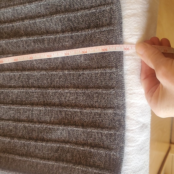 Pursuits, Ltd. Open Front Long Decorative Seamed‎ Accents Sz. M Cardigan - Picture 12 of 12